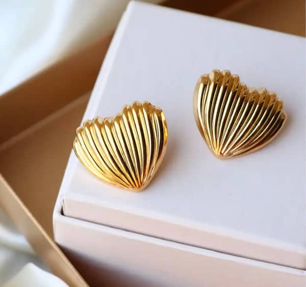 Hearty Nut Studs
