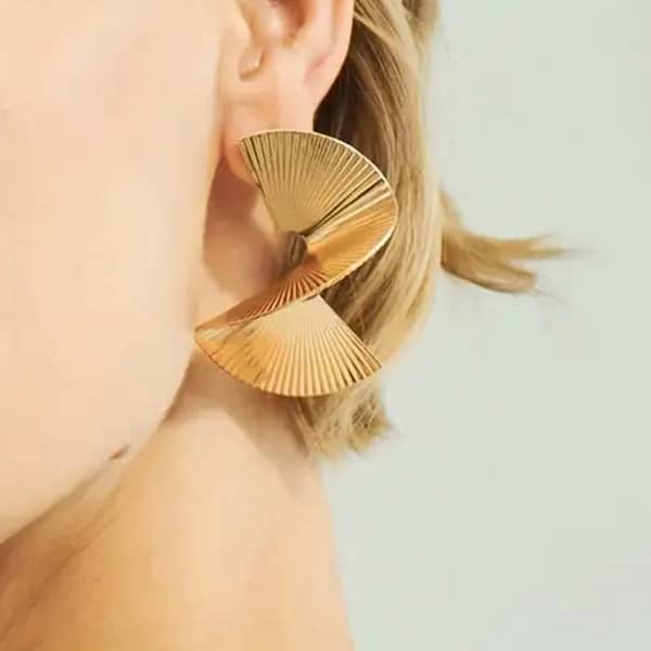Fan Brass Studs