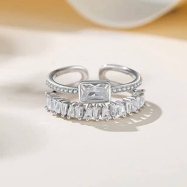 Emma Band Ring